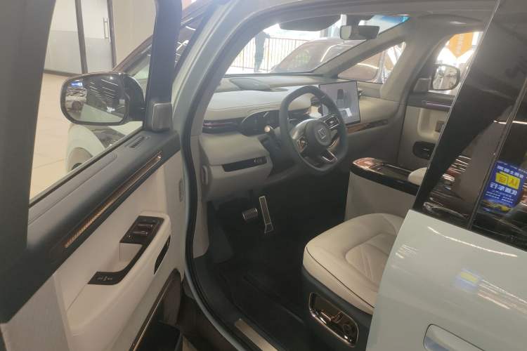 Used Zeekr MIX 2025 Long-Range Intelligent Driving Edition