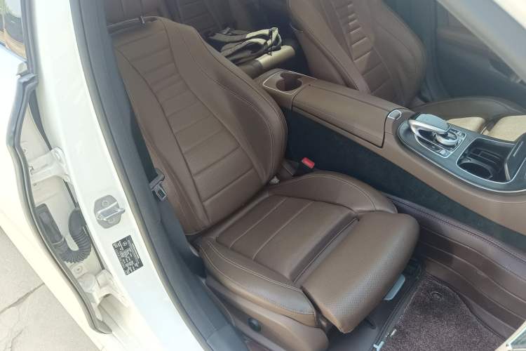 Used Mercedes-Benz E-Class 2018 Facelift E 200 L Sport Edition Right Front Seat