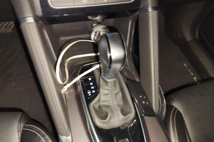 Used Renault Koleos 2017 2.0L Two-Wheel Drive Luxury Edition