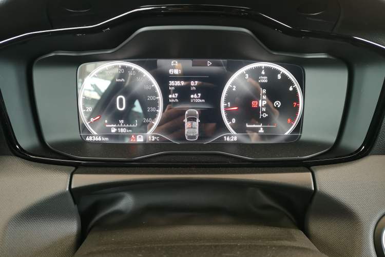 Used Lynk & Co 01 2019 2.0T Four-Wheel Drive Genie Pro Version China VI Standard