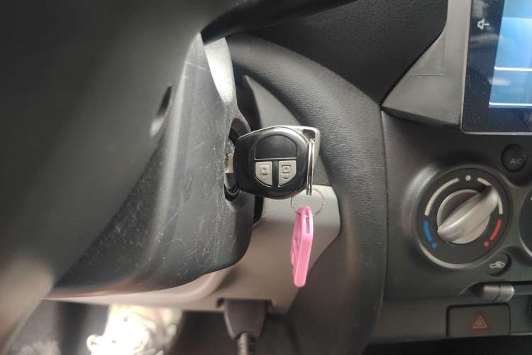 Used Suzuki Alto 2016 1.0L Automatic Deluxe Xuan Dong Edition
