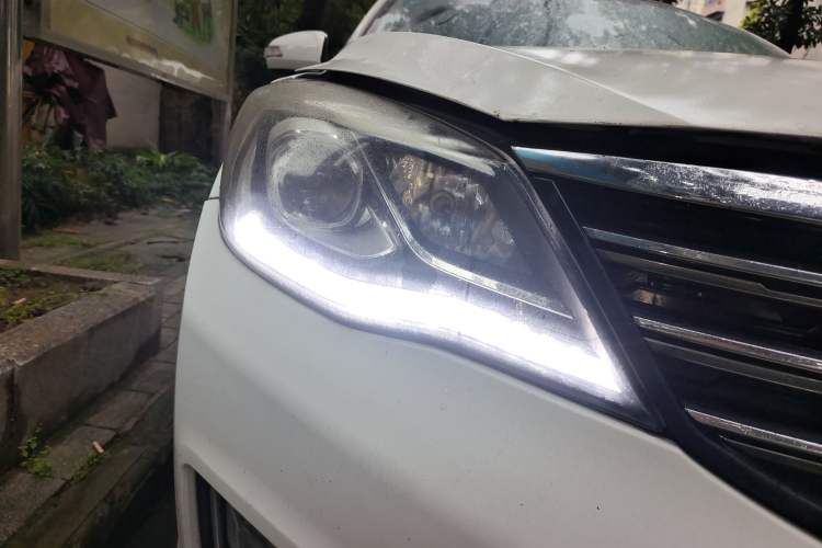 Used Dongfeng Aeolus A60 2016 1.5L Automatic Luxury Version