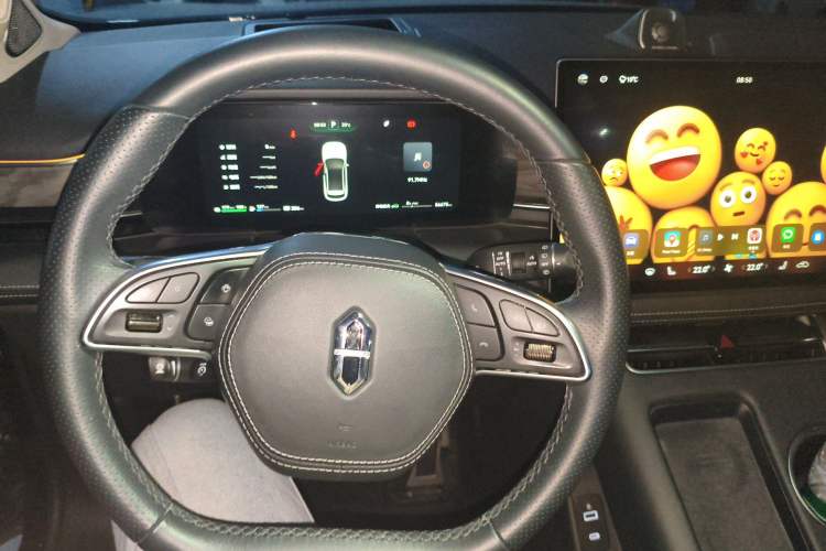 Used Hima AITO M5 2022 Extended-Range Four-Wheel Drive Performance Version Steering Wheel