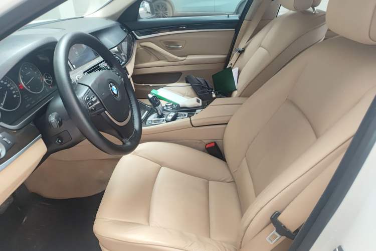 Used BMW 5 Series 2013 525Li Leading Model Left Front Seat