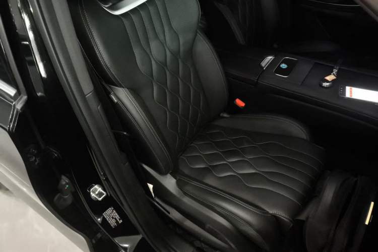 Used EXEED Lanyue 2024 International Version 400T Four-Wheel Drive StarRui 7-Seater