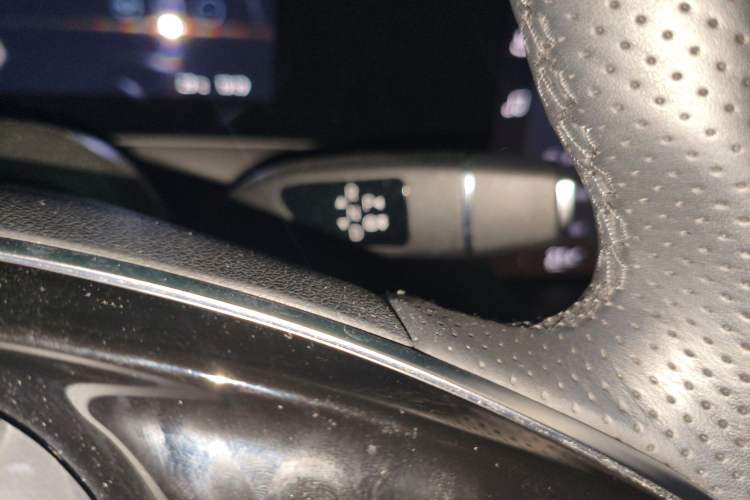 Used XPeng P7 2024 P7i 550 Max Gear Lever