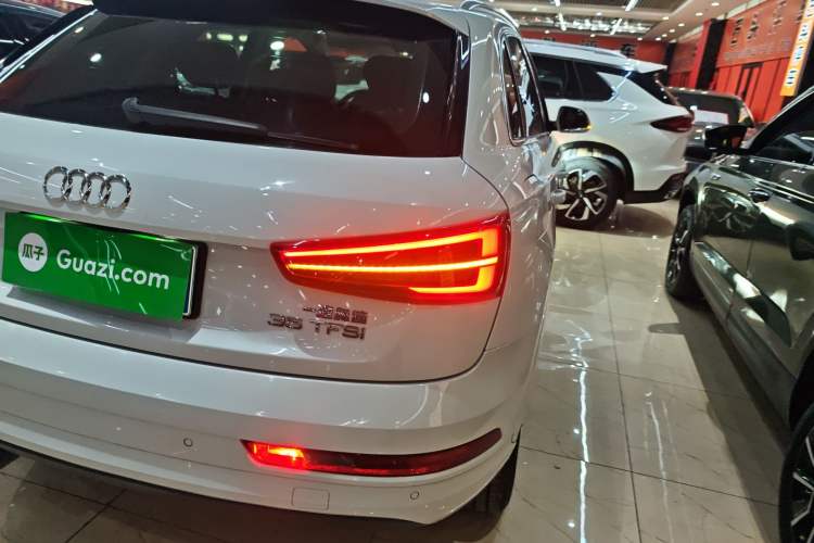 Used Audi Q3 2017 35 TFSI Fashion Model