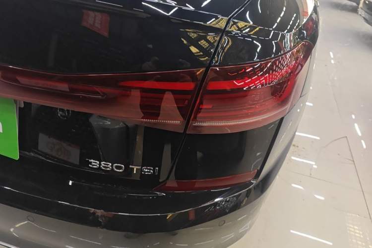 Used Volkswagen Passat 2024 380TSI Dragon Edition
