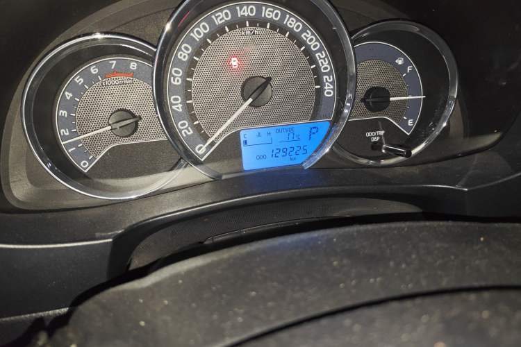 Used Toyota Levin 2016 1.6G CVT Elite Edition Odometer Close Up