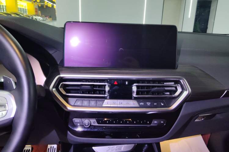 Used BMW X3 2022 Second Facelift xDrive30i Leading Edition M Night Sky Package
