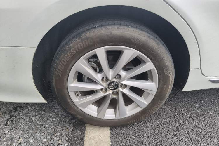 Used Toyota Camry 2023 2.0G Luxury Edition