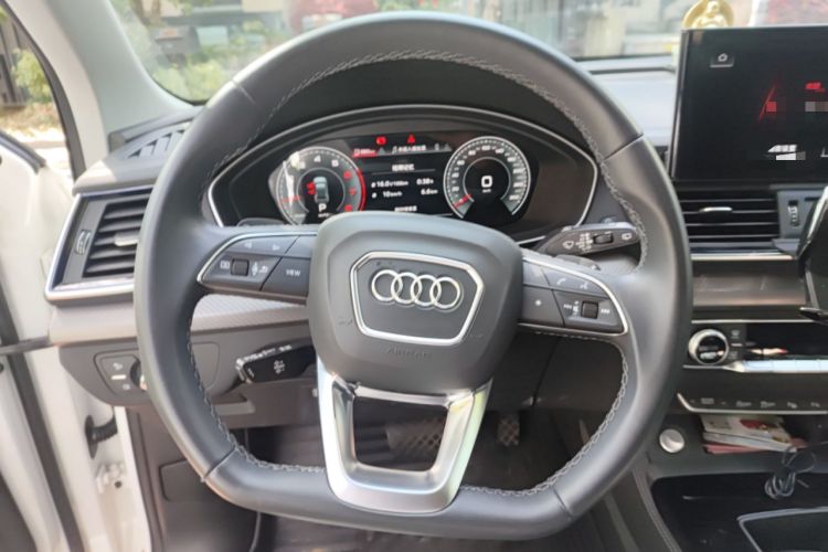 Used Audi Q5L 2021 40 TFSI Luxury Dynamic Edition Steering Wheel