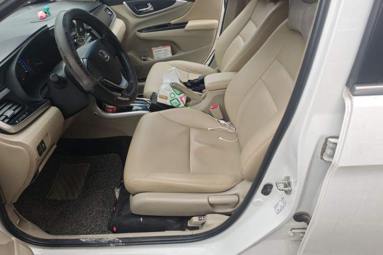 Used Honda Crider 2016 1.8L CVT Comfort Version Left Front Seat