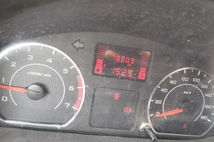 Used Wuling Hongguang V 2021 1.5L Jingqu Edition Enclosed-Window Vehicle LAR