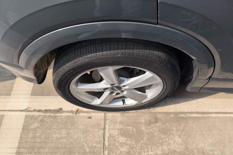 Used Audi Q2L 2020 35 TFSI Fashionable and Elegant Model
