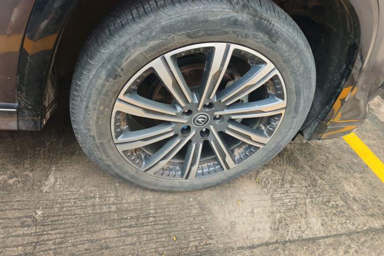 Used CHANGAN CS75 PLUS 2023 3rd Generation 1.5T Automatic Prestige Model Exterior 7