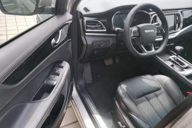 Used JETOUR X90 2019 1.5T Automatic Smart Enjoyment 6-Seater Emission Standard China V Driver Seat