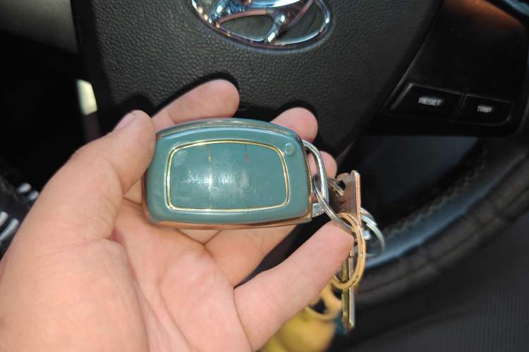 Used Hyundai ix25 2015 1.6L Automatic Two-Wheel Drive Smart GLS Trim Vehicle Key