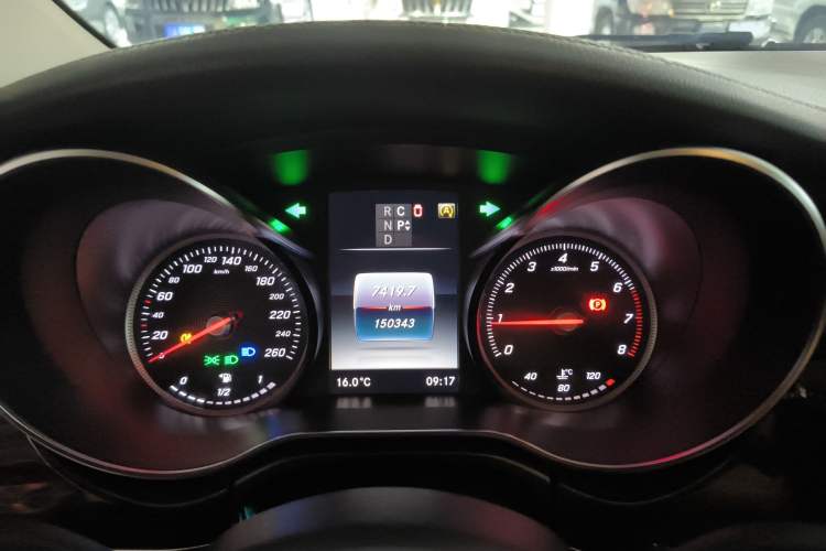 Used Mercedes-Benz V-Class 2018 V 260 L Prestige Extended Version China VI