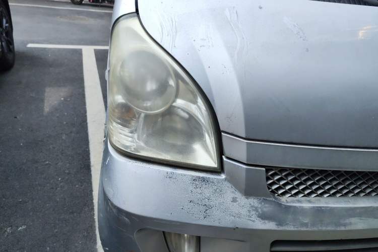 Used Wuling Rongguang 2011 1.2L Base Version
