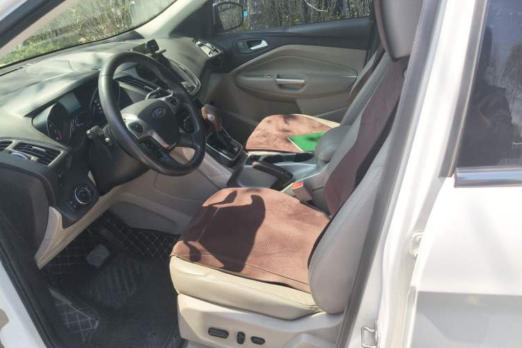 Used Ford Kuga 2013 2.0L GTDi Four-Wheel Drive Premium Model
