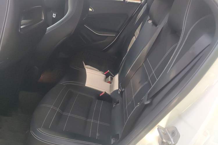 Used Mercedes-Benz A-Class 2017 A 200 Fashion Model Left Rear Seat