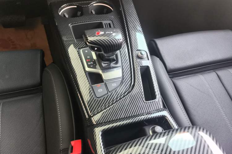 Used Audi A4L 2020 40 TFSI Fashion Dynamic Model Gear Lever