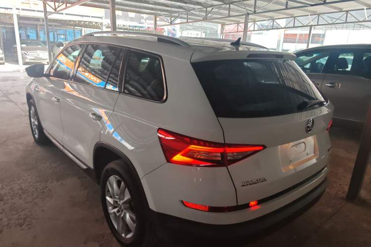 Used Skoda Kodiaq 2019 Restyled TSI330 5-Seater Two-Wheel Drive Comfort Version China VI Standard
