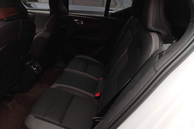 Used Volvo XC40 2023 B3 Zhiyuan Luxury Edition
