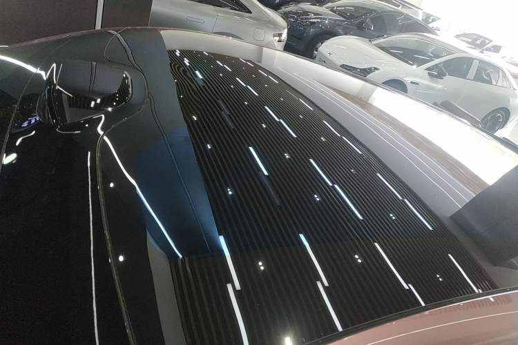 Used Xiaomi Auto YU7 2025 Ultra-Long Range High-Performance All-Wheel-Drive Max Edition Roof