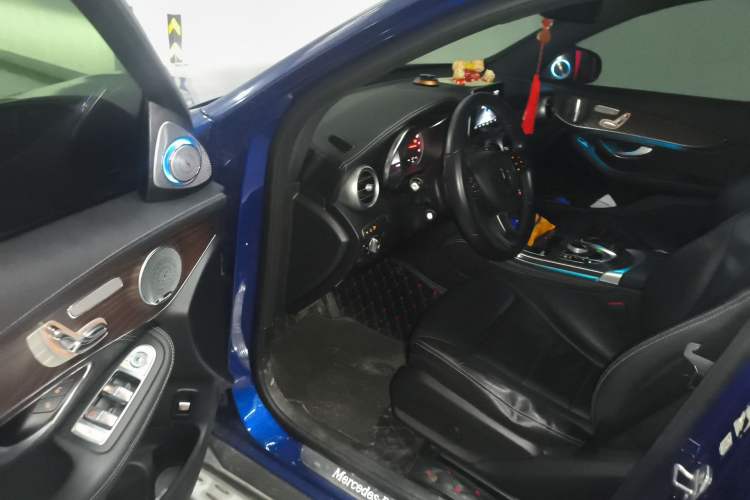 Used Mercedes-Benz GLC 2019 GLC 300 L 4MATIC Dynamic Model Driver Seat