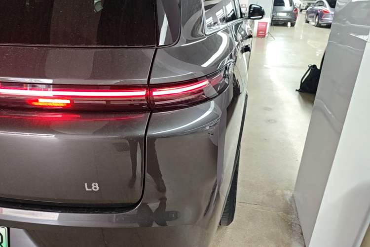 Used Li Auto L8 2023 Max model