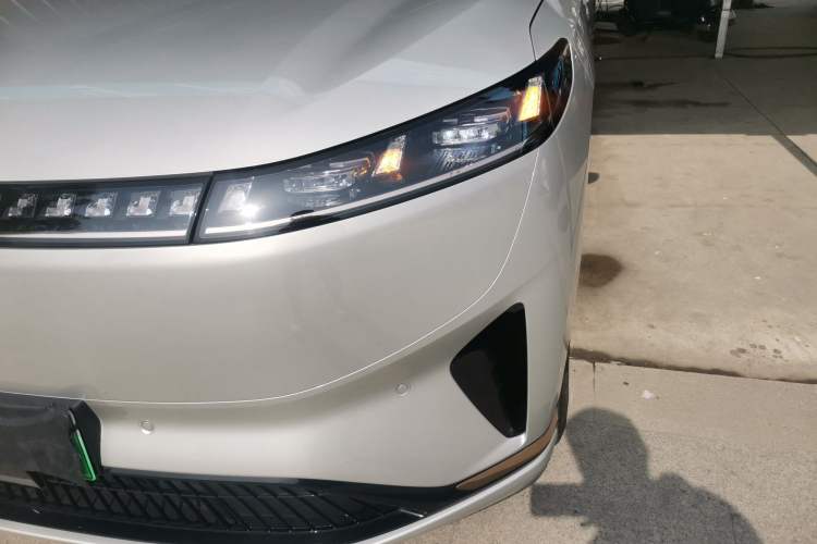 Used Dongfeng eπ eπ008 2025 210 Ultra LikeYi Edition 5-Seater