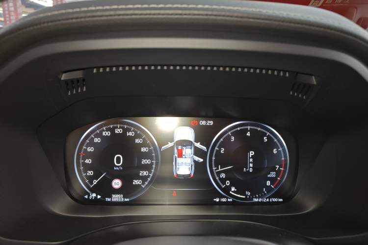 Used Volvo XC60 2018 T5 4x4 Zhiya Luxury Edition Instrument Cluster