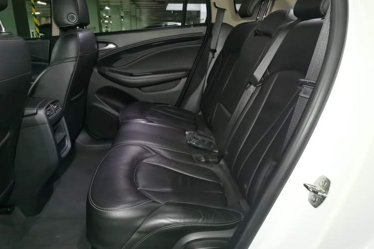 Used Buick Envision 2014 28T Four-Wheel Drive Elite Model
