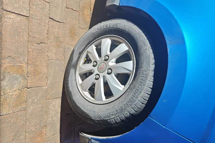 Used Wuling Hongguang 2013 1.5L S Luxury Model
