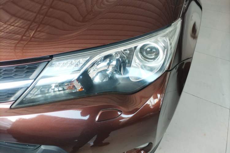 Used Toyota RAV4 2015 2.5L Automatic 4x4 Prestige Edition