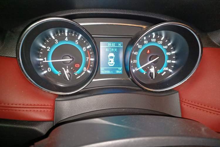 Used Haval H1 2016 Blue Label 1.5L AMT Urban Model