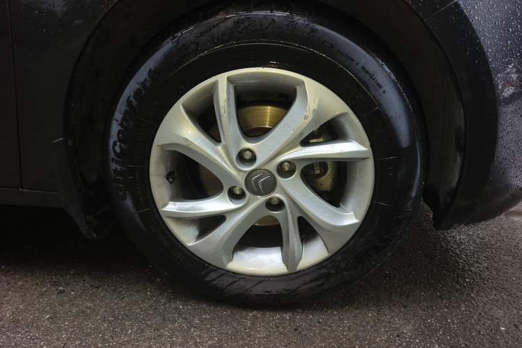 Used Citroen Elysee 2014 1.6L Automatic Comfort Model
