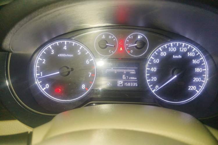 Used Nissan Tiida 2011 1.6L CVT Comfort Model Instrument Cluster