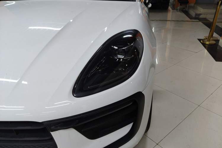 Used Porsche Macan 2024 Macan 2.0T Left Front Headlight