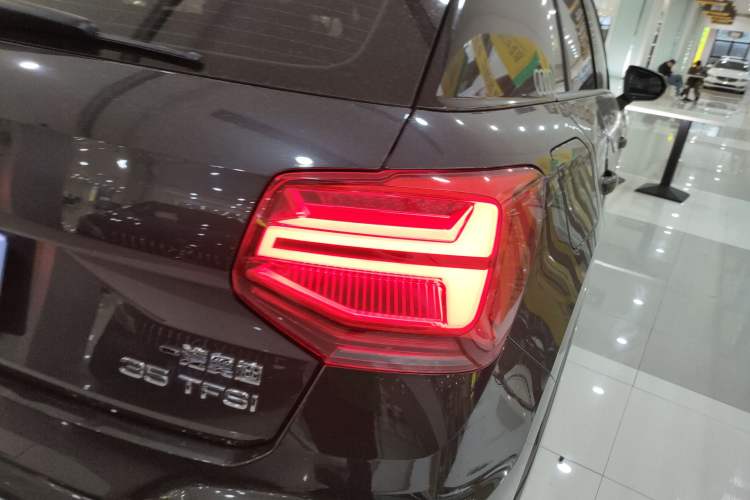 Used Audi Q2L 2022 35 TFSI Progressive Dynamic Edition Right Rear Taillight