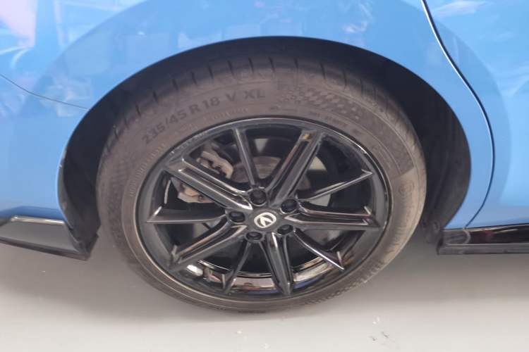 Used Changan UNI-V 2022 2.0T Leading-Speed Edition
