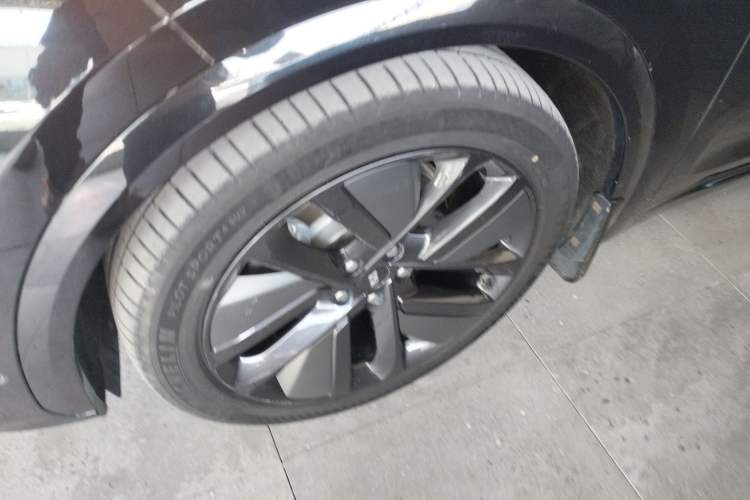 Used Li Auto L7 2023 Pro Model
