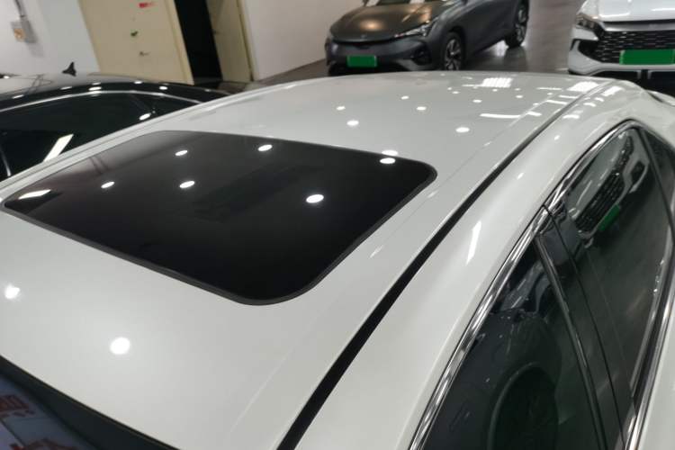 Used Toyota Camry 2019 Revised Version 2.0G Luxury Edition Roof