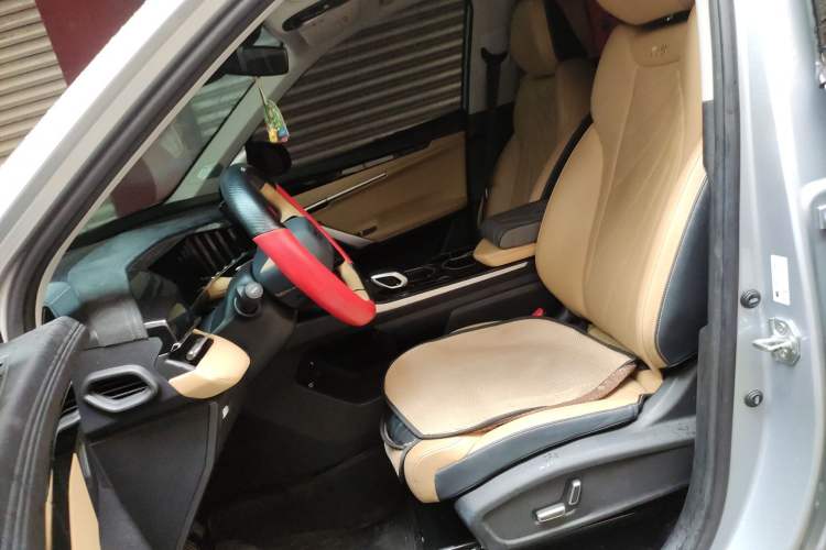 Used Geely Auto FX11 2023 1.5TD DCT Prestige Edition
