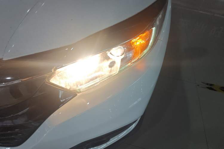 Used Honda Vezel 2020 1.5L CVT Pioneer Edition
