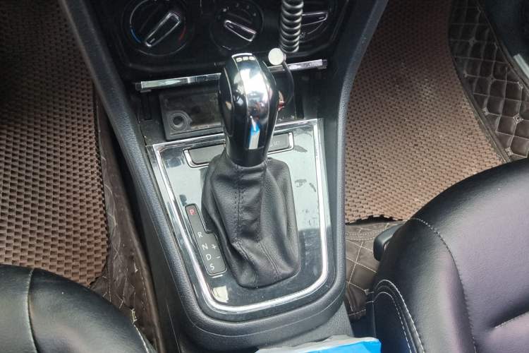 Used Volkswagen C-TREK 2018 230TSI DSG Comfort Model
