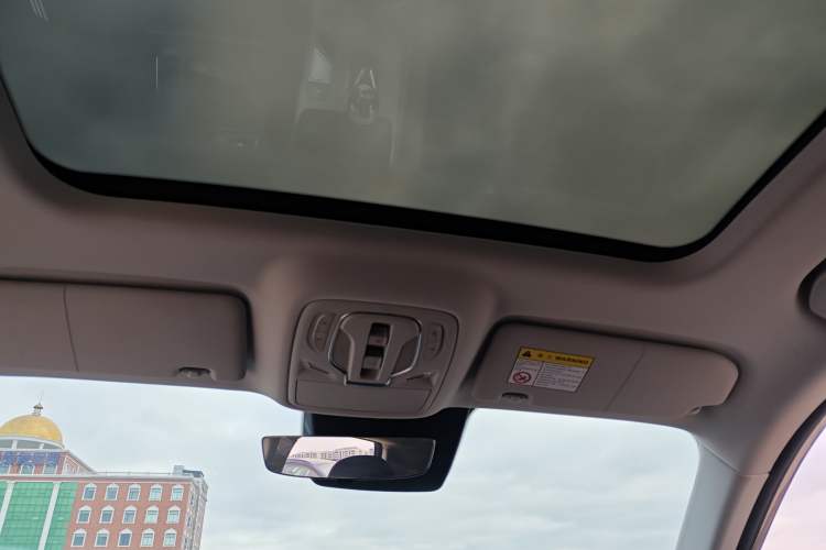 Used Roewe RX5 New Energy 2023 eRX5 Super Hybrid Premium Edition
