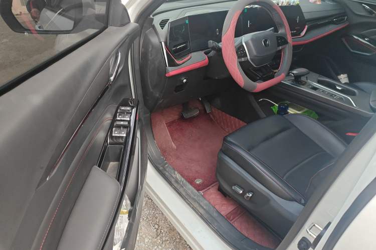 Used Changan X5 PLUS 2025 1.5T DCT Pioneer Edition